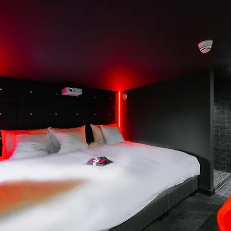 Otel Supper 4*