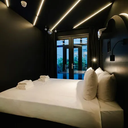 Mr. Monkey 4* Amsterdam